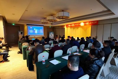 高米数臂车再战重庆！中联重科高机重庆技术交流会暨江轩产品交付仪式圆满举行